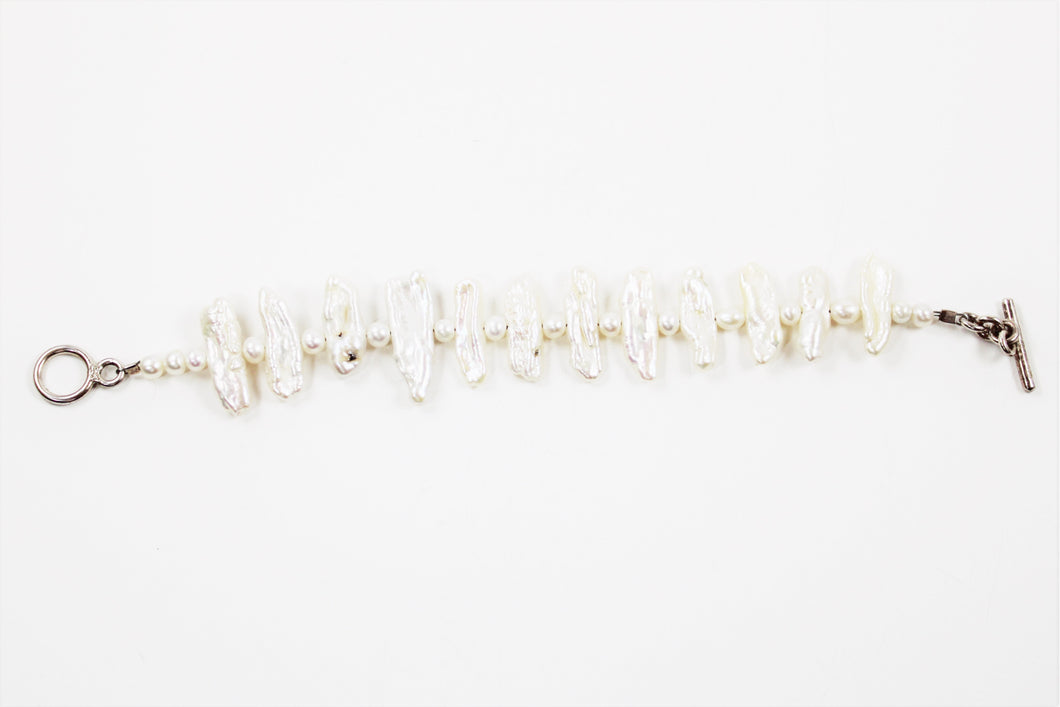 Pearls (cultured) and Biwa Stick Pearl Bracelet