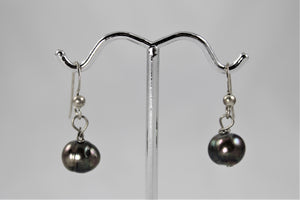 Pearl Earrings - Black Pearls