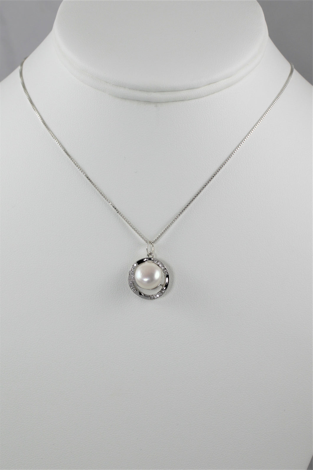 Pearl and White Topaz Necklace
