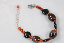 Load image into Gallery viewer, Banded Jasper and Onyx Bracelet